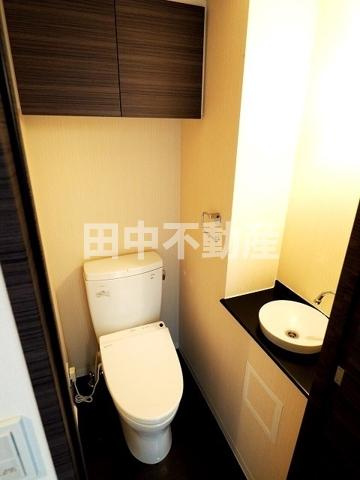 レジディア広尾南のトイレ