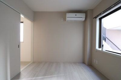 【洋室】 | 吉野邸