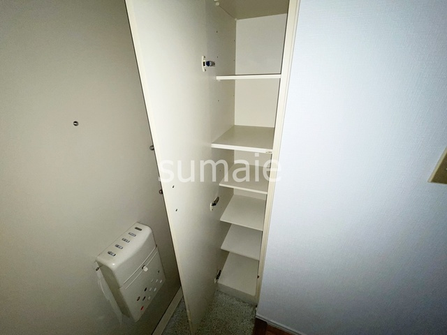 ソシアルマンションエノモトの収納|シューズボックスです。