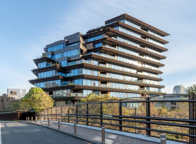 プラウド神宮前　５階