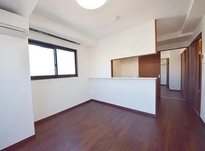 【居間・リビング】 | 緑３丁目マンション