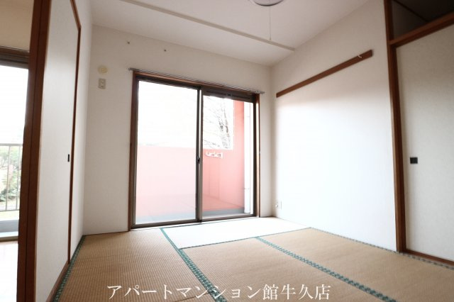 牛久ロイヤルレジデンスBⅠ型の寝室