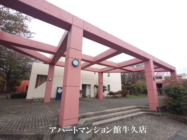 牛久ロイヤルレジデンスBⅠ型のエントランス