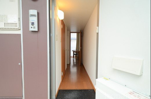 レオパレスＷｉｌｌ　竹原の玄関|備品や設備仕様は号室等により異なります現地をご確認下さい。