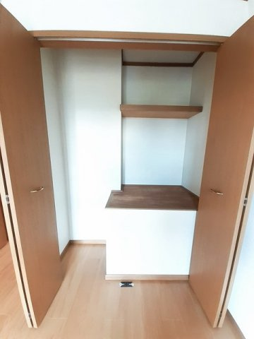 メゾン・サンパティークの収納|便利な収納スペースです