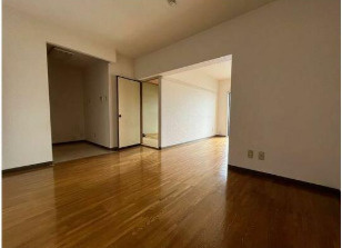 カームヤタ藤第一の居間・リビング