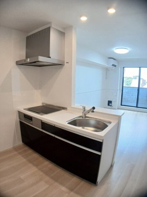 【キッチン】 | ヒカルサ豊橋牟呂水神 | コンパクトなキッチンで掃除もラクラク