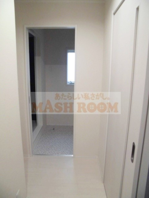 ラシーネ荻窪の玄関