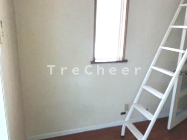 ロイヤルパレス6の寝室