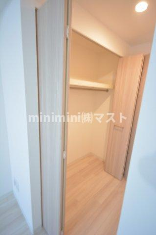 ワールドアイ難波南PORTAの収納