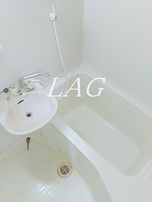 【浴室】 | パイニーメゾン清澄 | お風呂です。