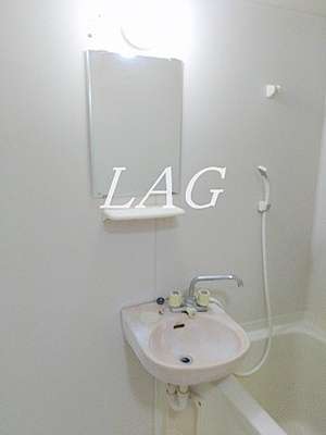 【洗面所】 | パイニーメゾン清澄 | 洗面台です。