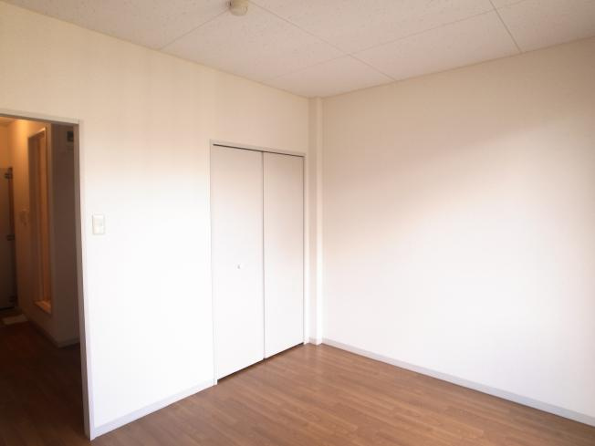 【居間・リビング】 | 第二川口ビル