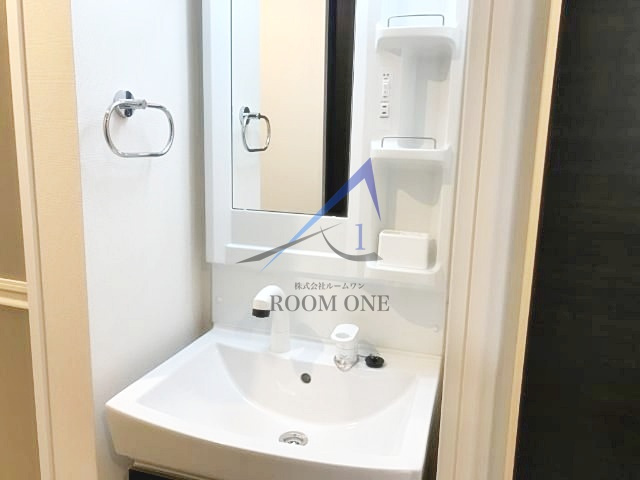 プリムローズの洗面所|独立洗面台です。