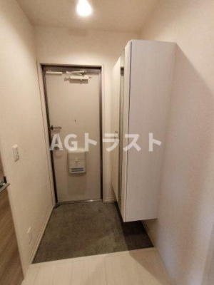 【玄関】 | プルミエール大宮七里A