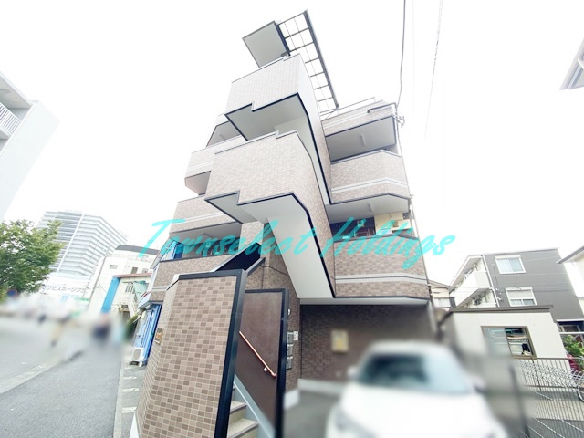 横浜市栄区笠間１丁目の賃貸マンションの外観