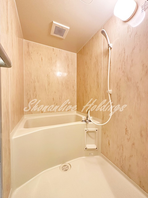 トキワビルの浴室