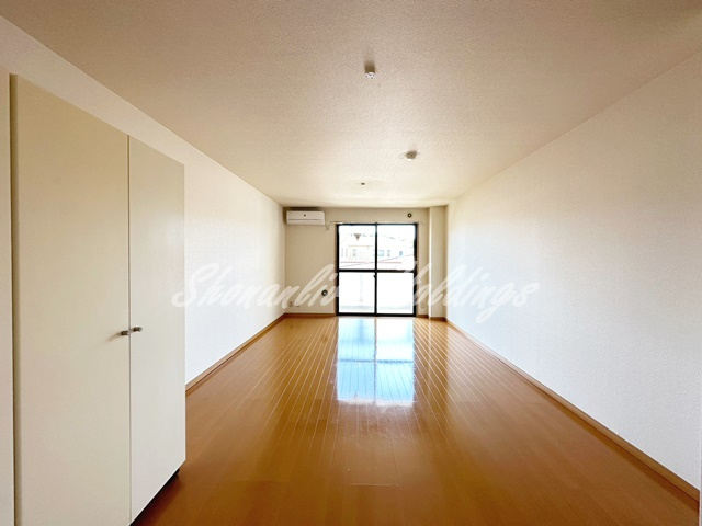 トキワビルの居間・リビング