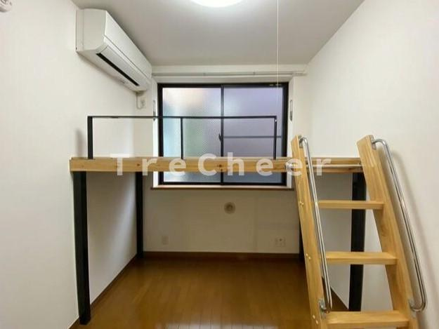 アーバンプレイス河田町の寝室