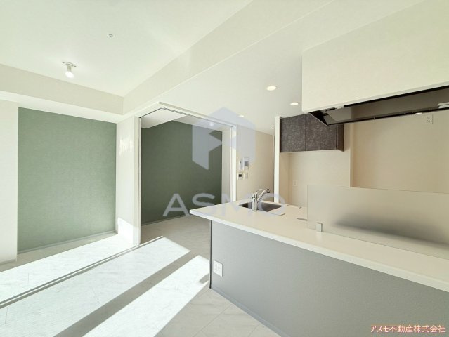 【居間・リビング】 | アーバネックス堺筋本町 | 同マンション別部屋参考写真