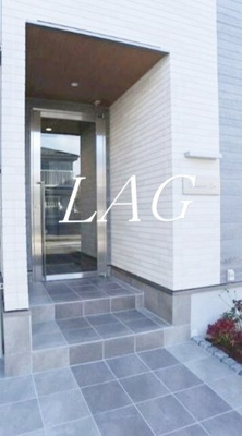 【エントランス】 | ディアモン・グリ | エントランスです。