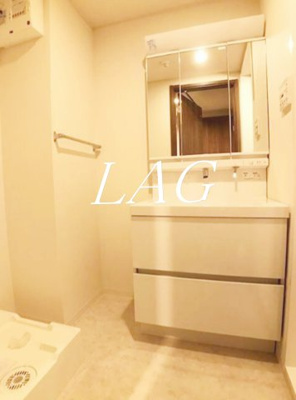 【独立洗面台】 | ディアモン・グリ | 独立洗面台です。