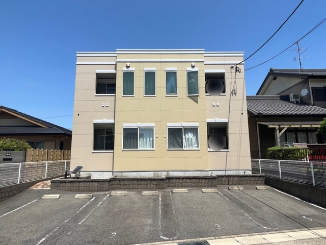 アネックス明の駐車場