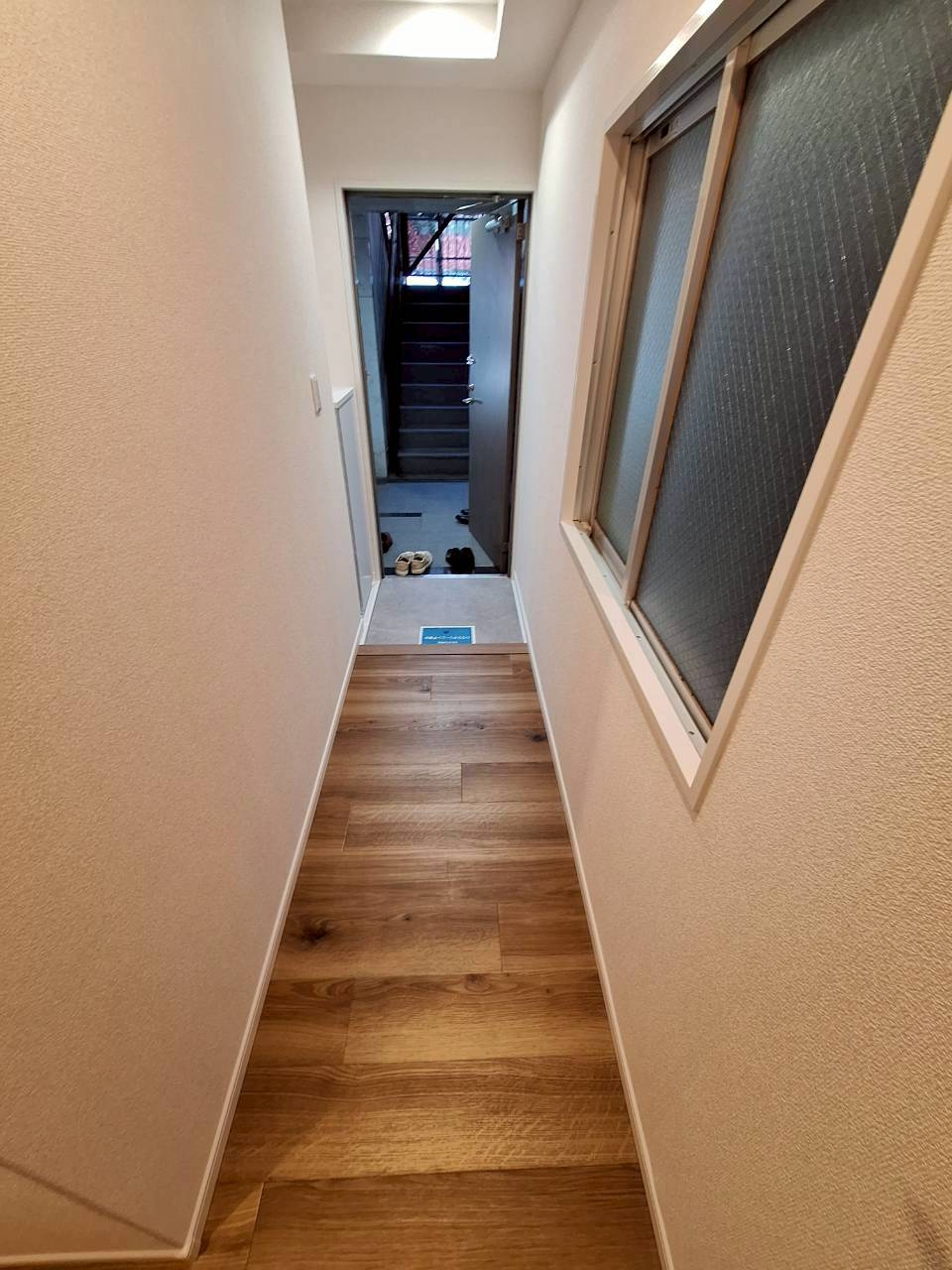 エスポワール三ノ輪の玄関