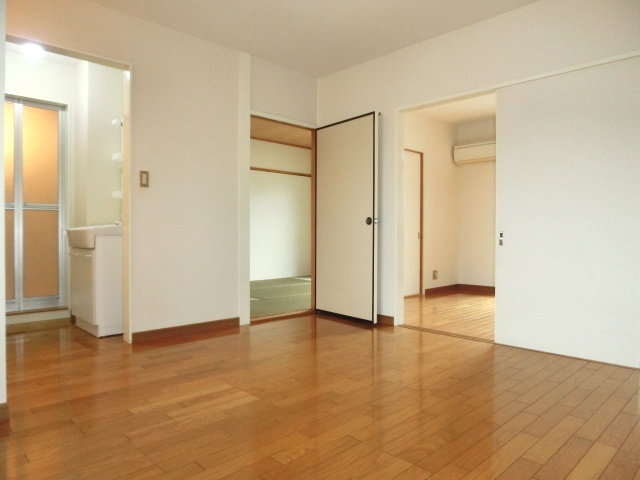 【内装】 | 真ハイム | 内装たいへん綺麗です。（※参考写真）