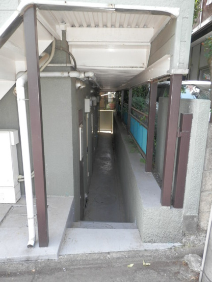 【エントランス】 | エクシブ・エイト