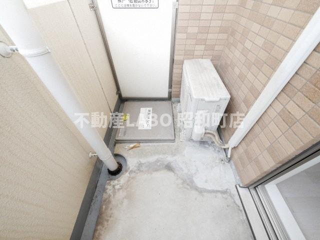 メゾン夕陽ヶ丘のバルコニー