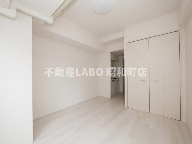 メゾン夕陽ヶ丘の居間・リビング