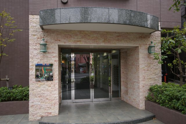 【エントランス】