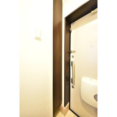 【玄関】 | ブライトテラス赤塚