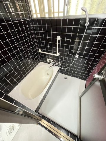 垂水区舞子坂三丁目戸建ての浴室