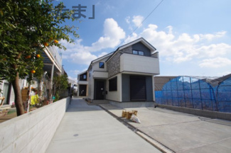 【外観】 | 【仲介手数料無料！！】府中市西府町3丁目　新築戸建て（全2棟）1号棟　6799万円