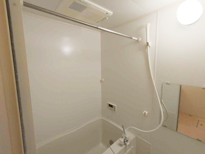 ハイムエルピスⅡの浴室