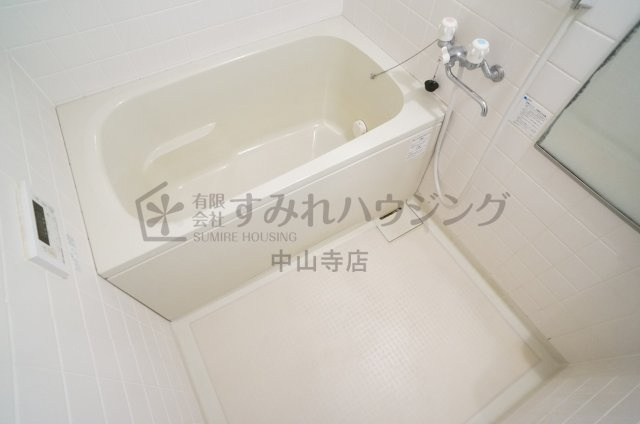 メゾン東野の洋室|参考、同建物・同間取りの号室