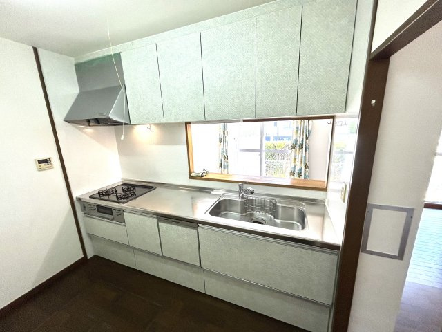 ウェル・メロード狩場台第２-14号棟のキッチン