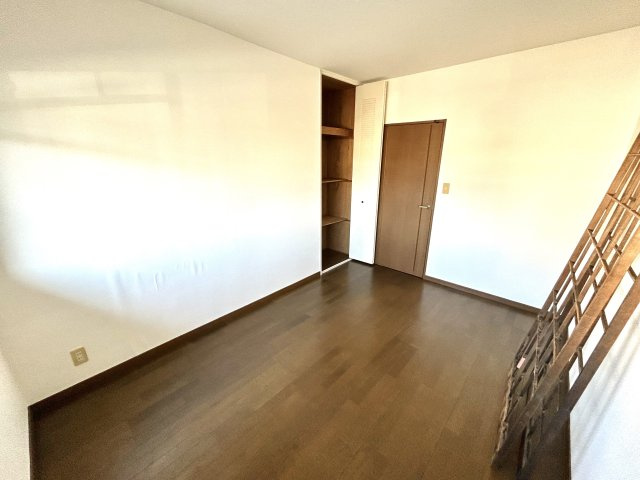 ウェル・メロード狩場台第２-14号棟の洋室