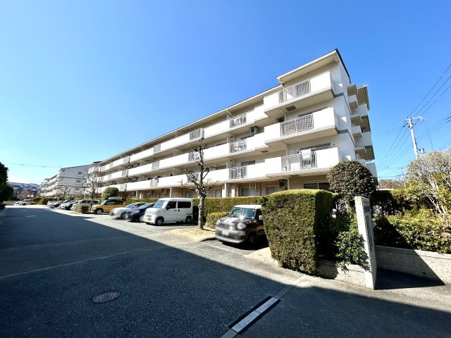 ウェル・メロード狩場台第２-14号棟の外観