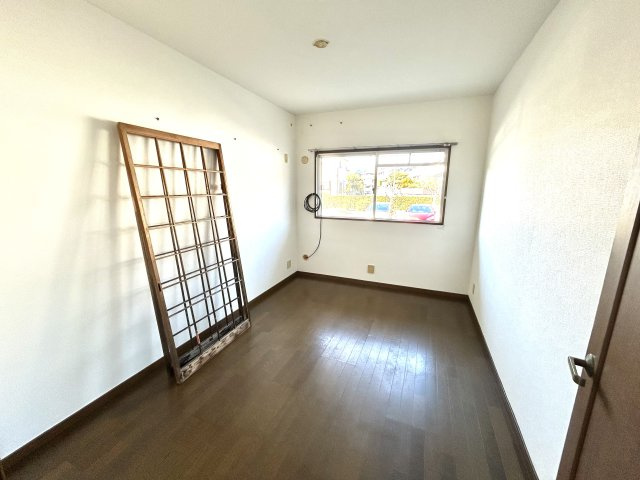 ウェル・メロード狩場台第２-14号棟の洋室