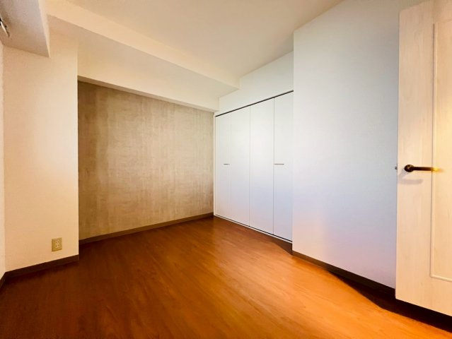 ベイヒルズ明石の洋室