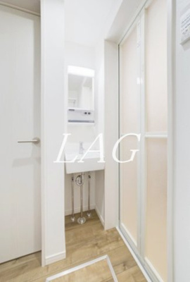 【洗面所】 | グランドパレス | 洗面台です。