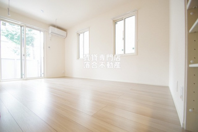 【居間・リビング】 | さくらⅡ | ゆったり広々とした明るいリビング♪