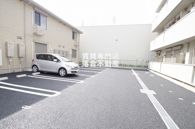 【駐車場】 | さくらⅡ | 敷地内駐車場完備