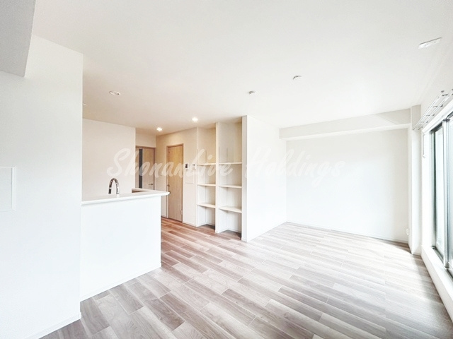 横浜市戸塚区俣野町のアパートの居間・リビング|※同施工別建物