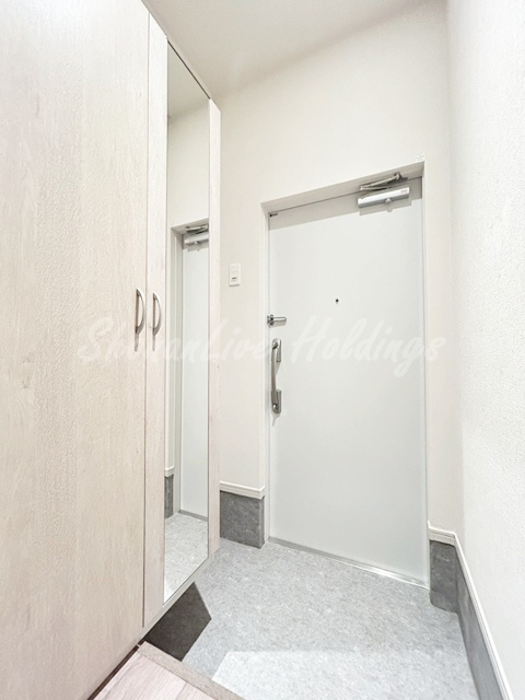 横浜市戸塚区俣野町のアパートの玄関|※同施工別建物