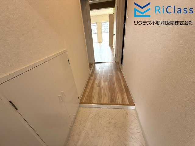 甲南第11兵庫コーポラスの玄関|きれいな玄関です