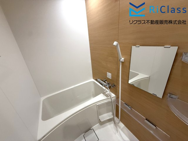 甲南第11兵庫コーポラスの浴室|コンパクトで使いやすいお風呂です